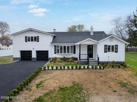 3 Roberta Drive Middletown NJ 07748