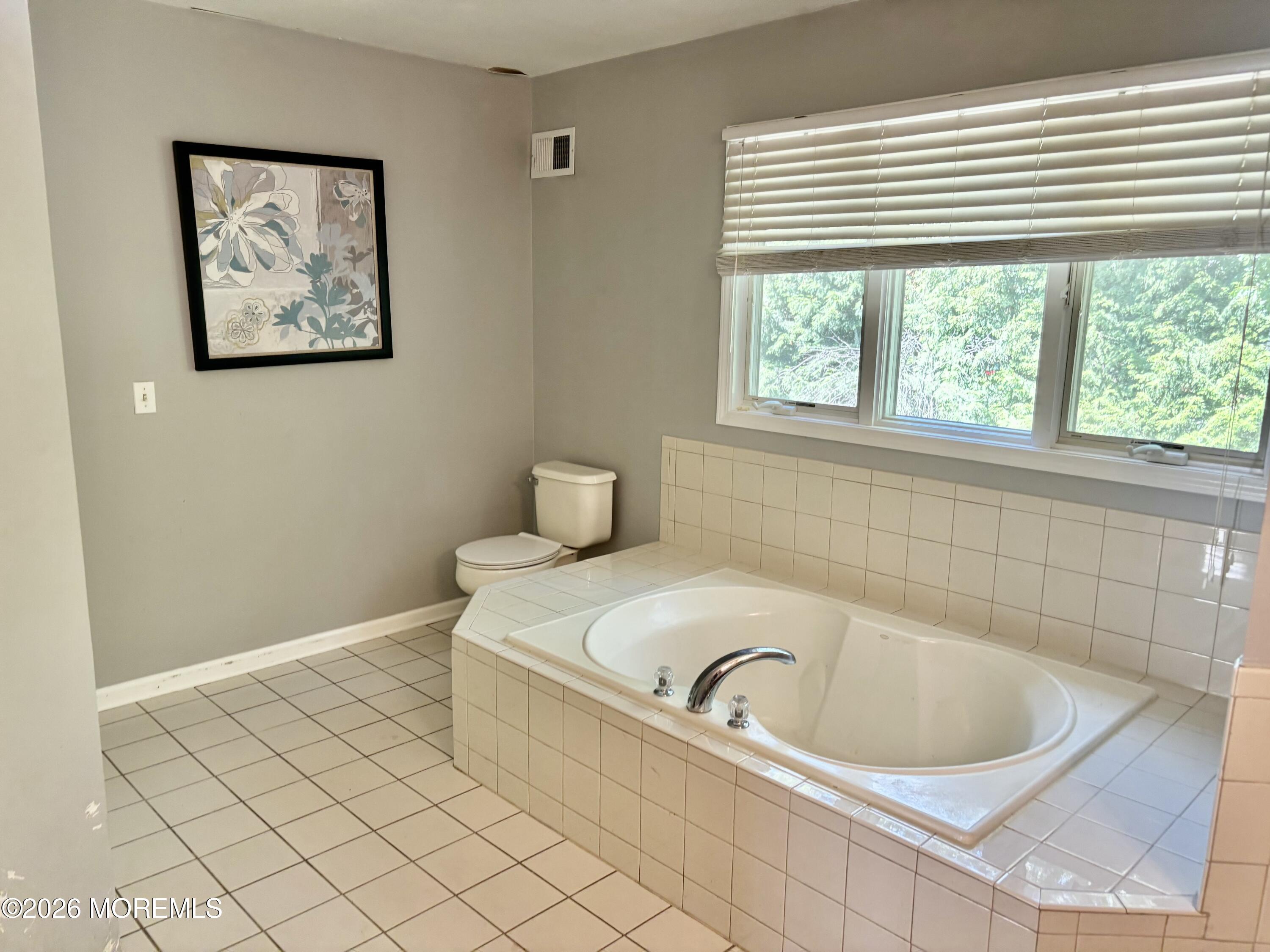 22 Kuzyk Road Cream Ridge NJ 08514