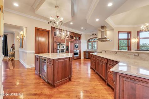 37 Robbins Road S Millstone NJ 08510