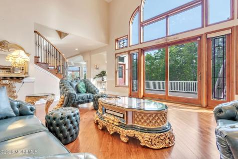 37 Robbins Road S Millstone NJ 08510