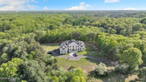 37 Robbins Road S Millstone NJ 08510