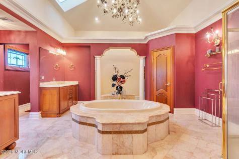 37 Robbins Road S Millstone NJ 08510