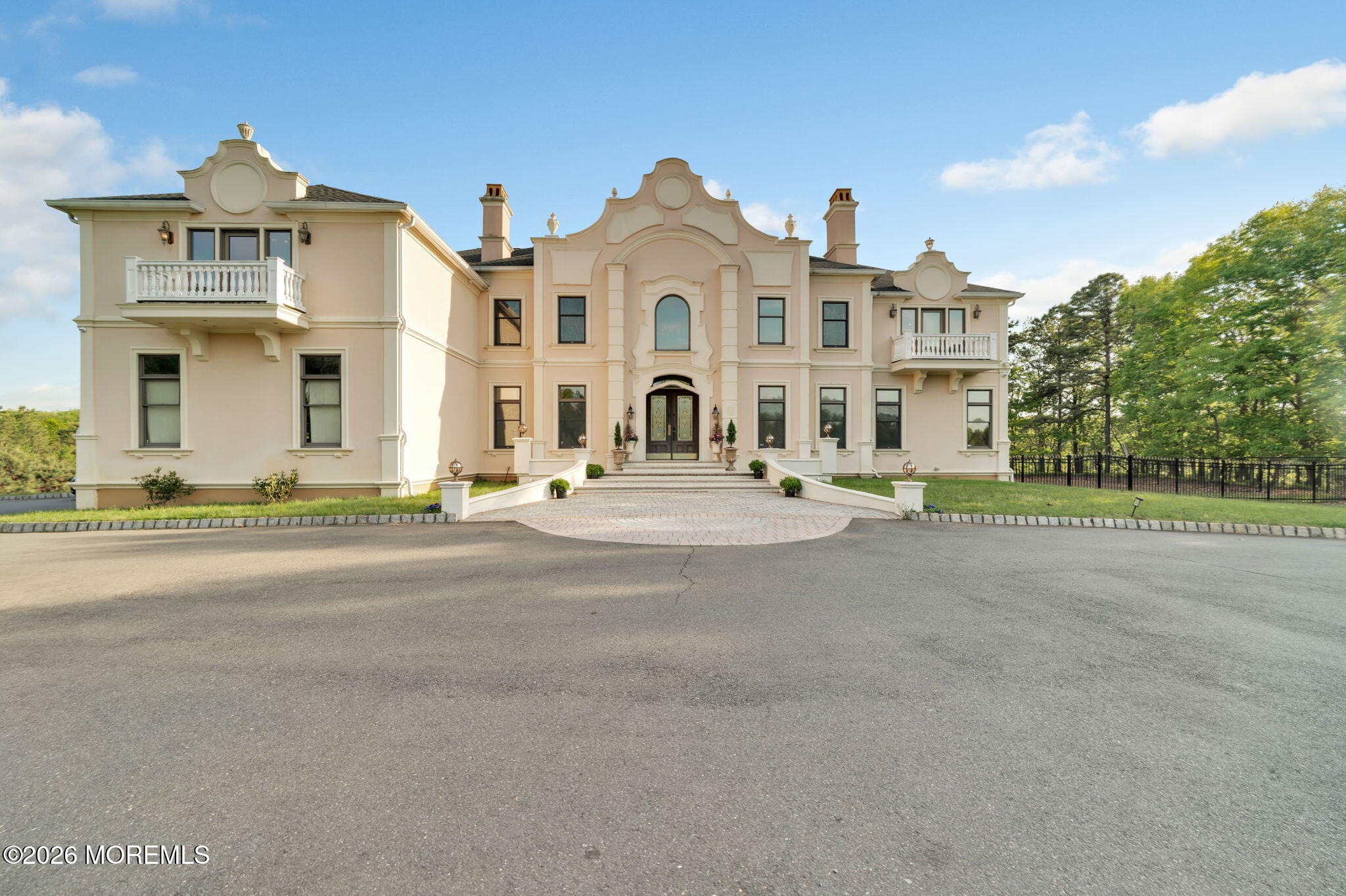 37 Robbins Road S Millstone NJ 08510