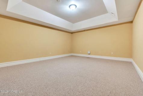 37 Robbins Road S Millstone NJ 08510