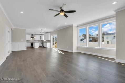 7 Potters Court Bayville NJ 08721