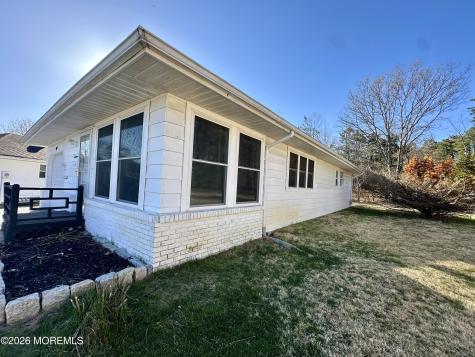 13 Saint Pierri Court Toms River NJ 08757