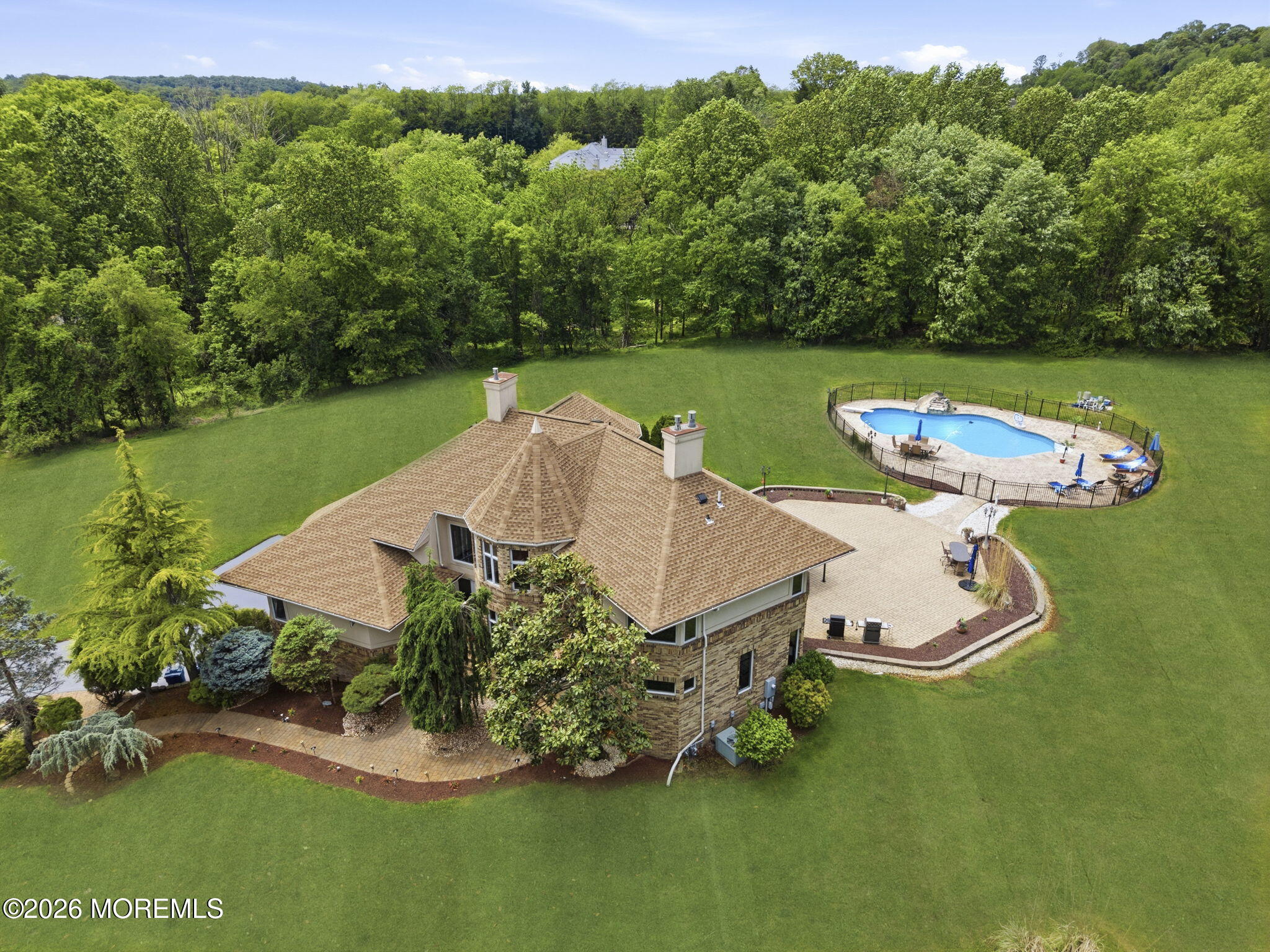 440 Fawns Run Morganville NJ 07751