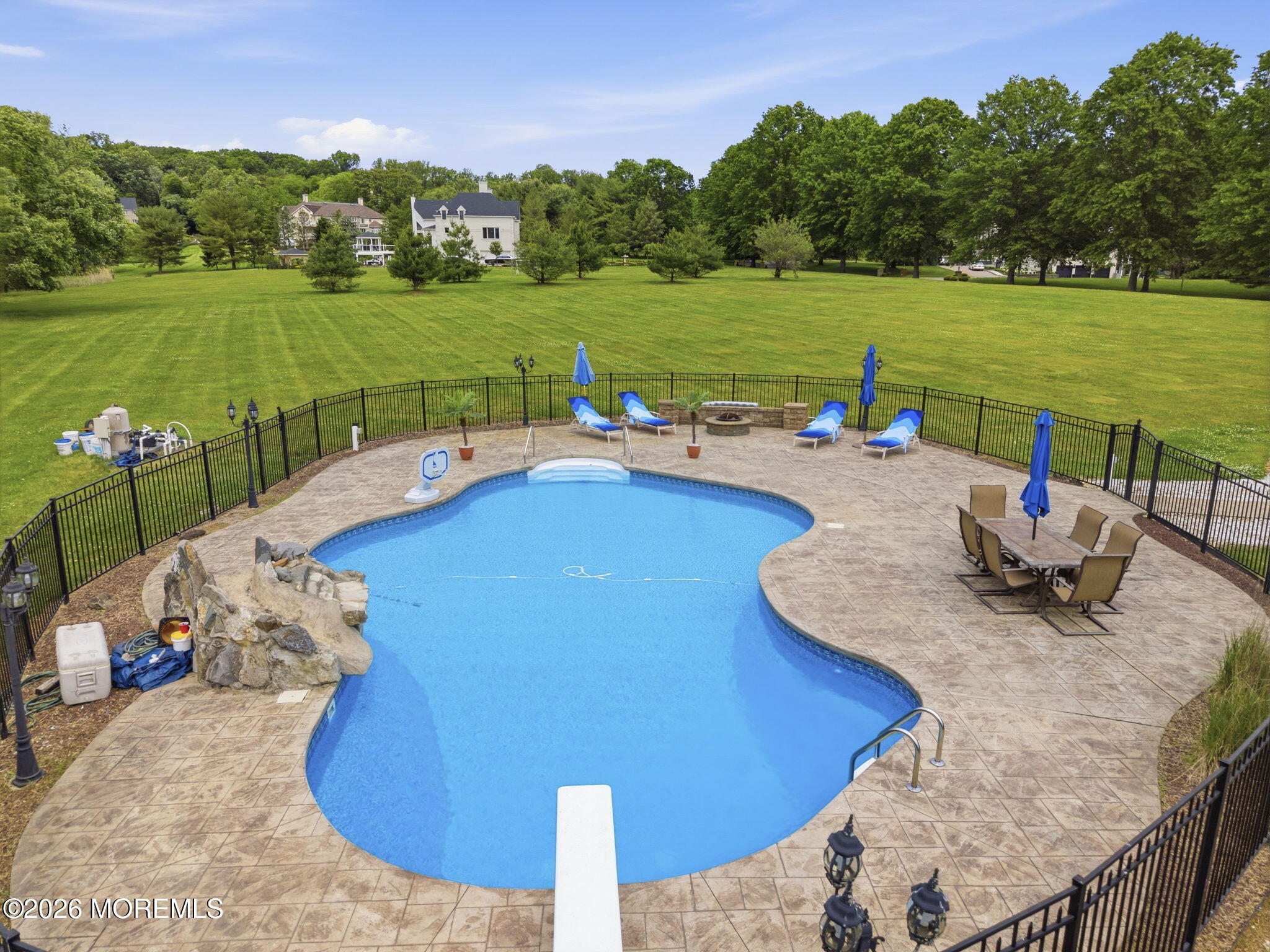 440 Fawns Run Morganville NJ 07751