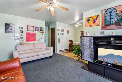 14 Potomac Lane Whiting NJ 08759