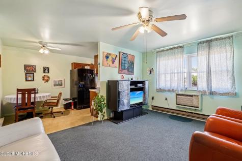 14 Potomac Lane Whiting NJ 08759