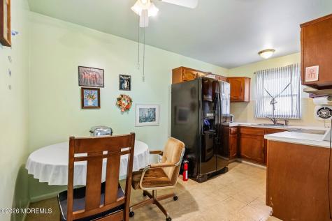 14 Potomac Lane Whiting NJ 08759