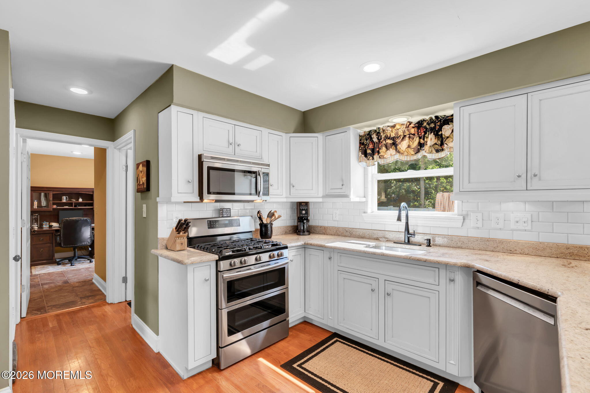 30 Deborah Lane Howell NJ 07731