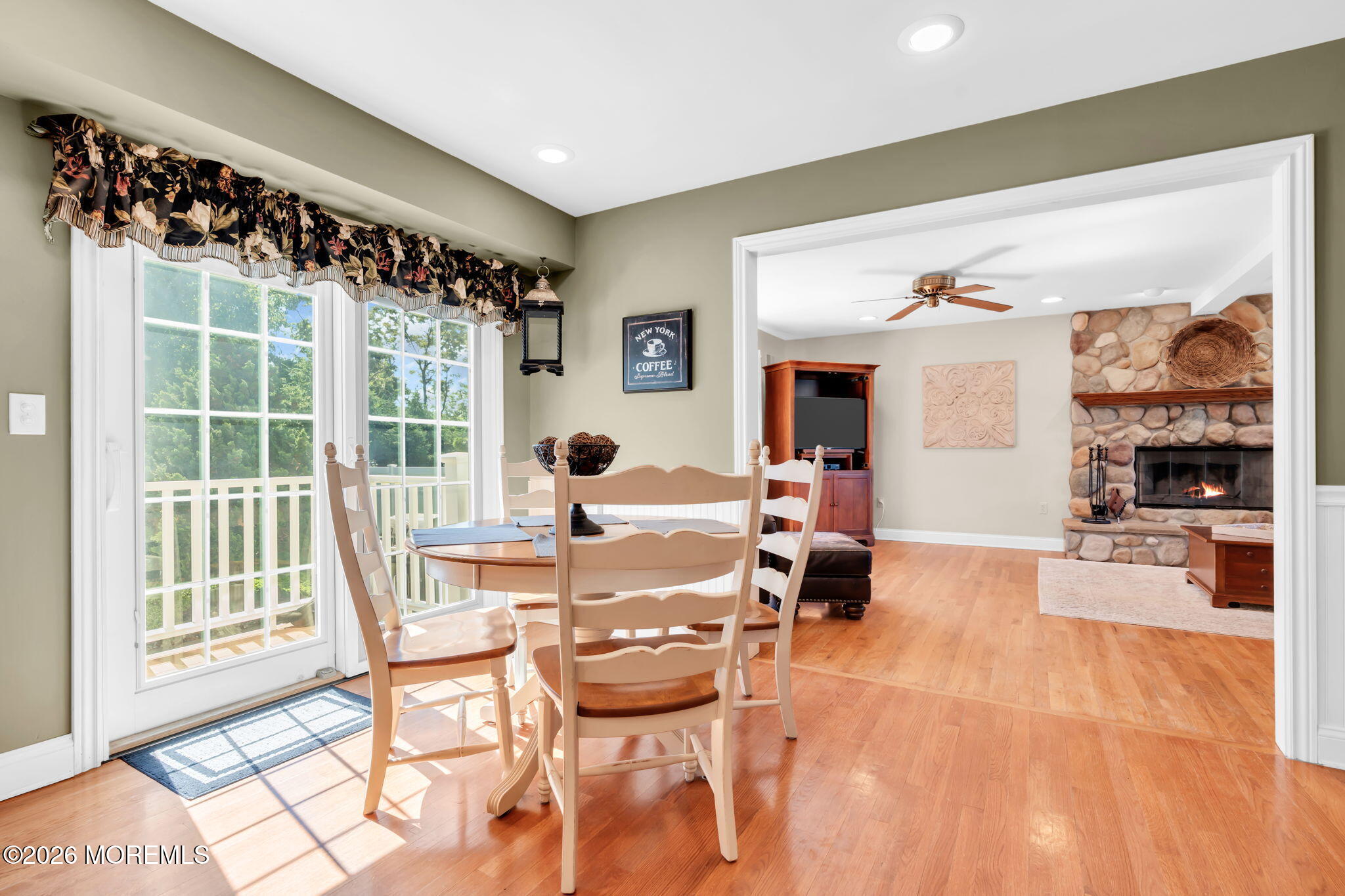 30 Deborah Lane Howell NJ 07731