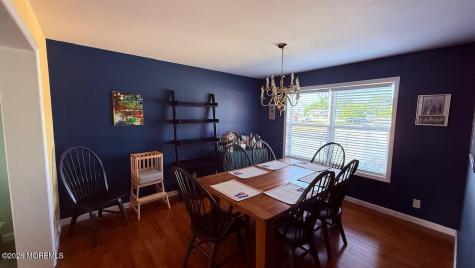 6 Spring Street Beachwood NJ 08722