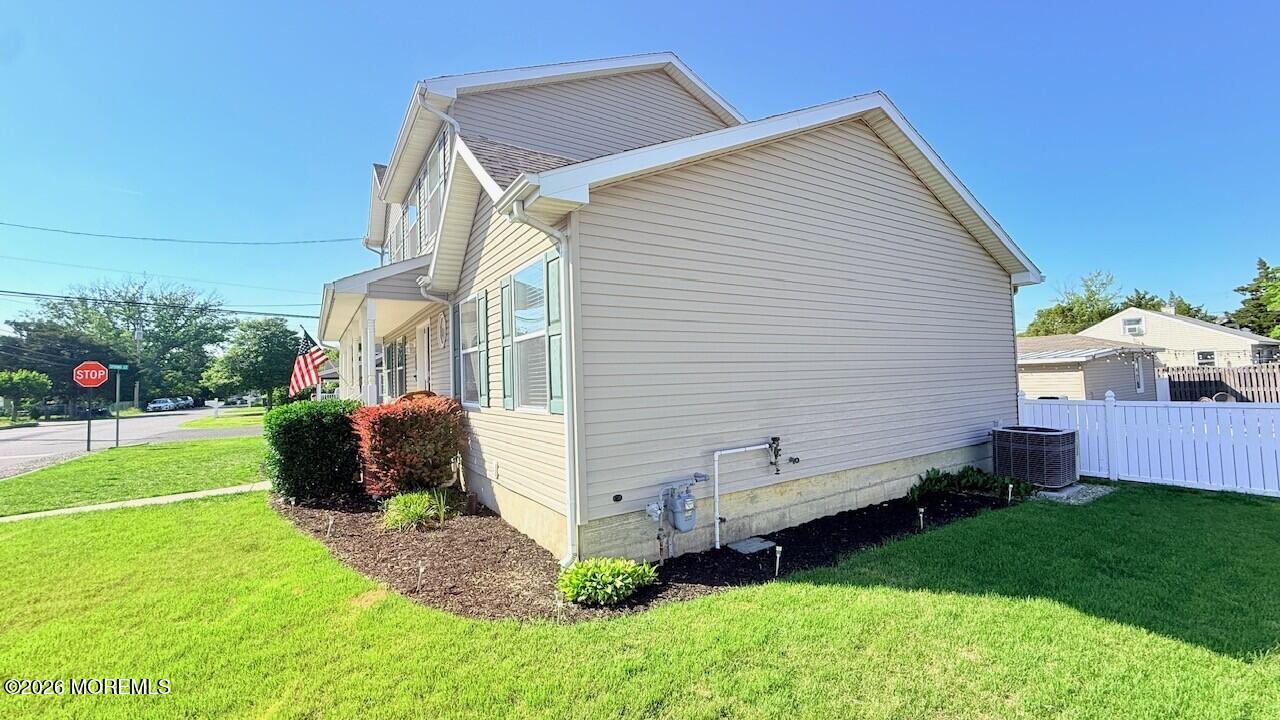 6 Spring Street Beachwood NJ 08722
