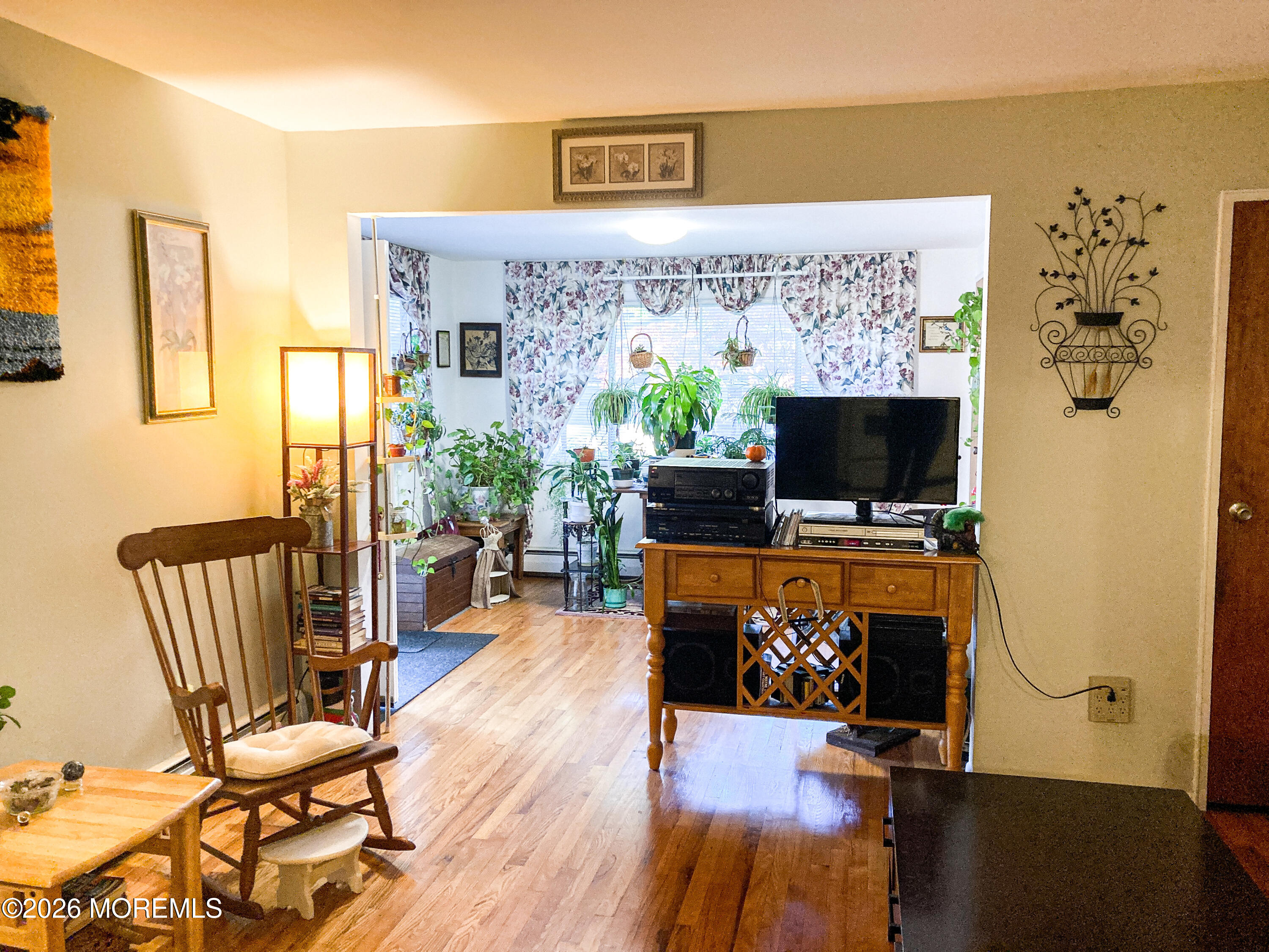 22 A Blue Jay Street Manchester NJ 08759