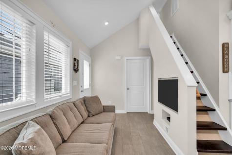 105 W Bayberry Way Lavallette NJ 08735