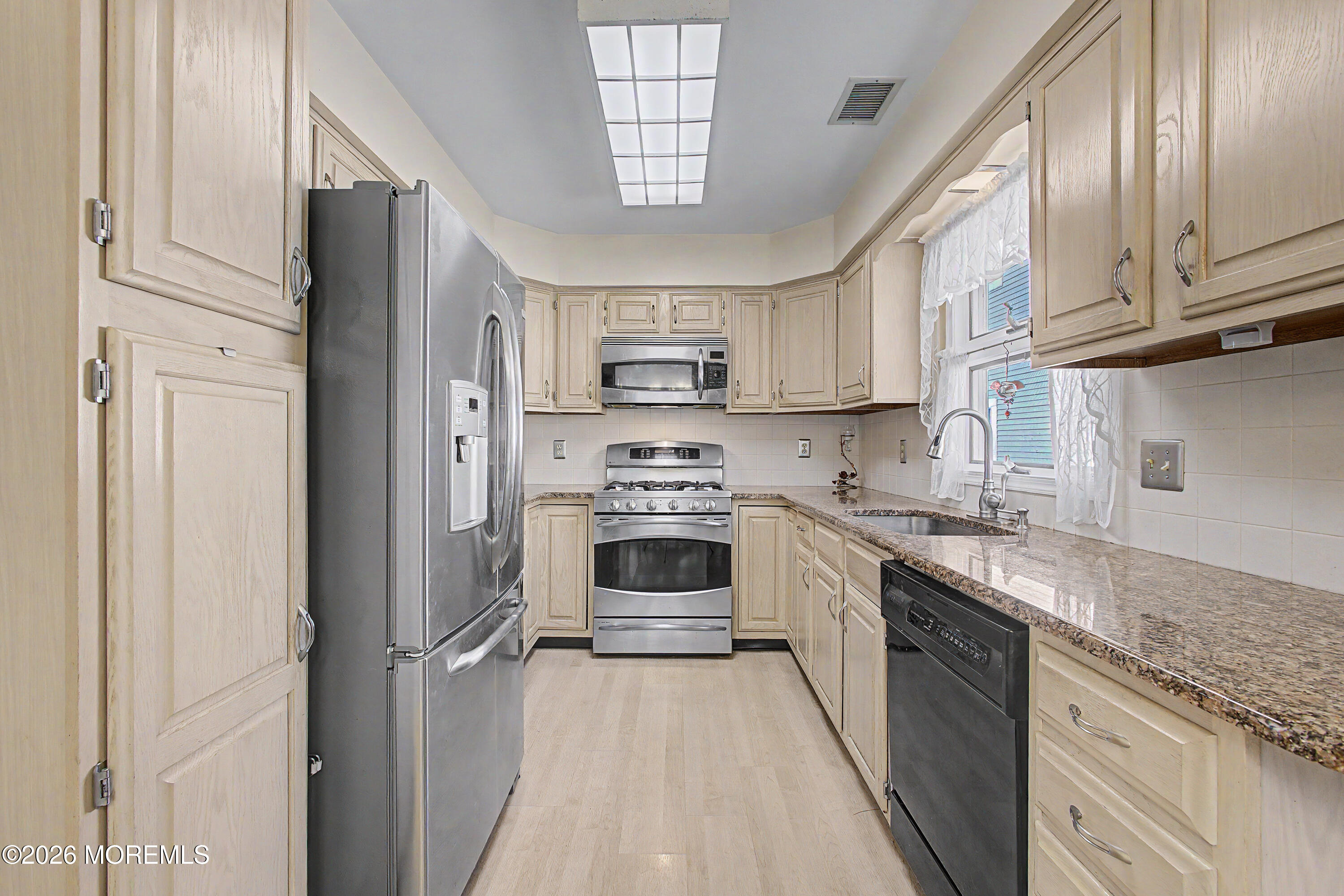 1516 Burr Oak Road Toms River NJ 08755