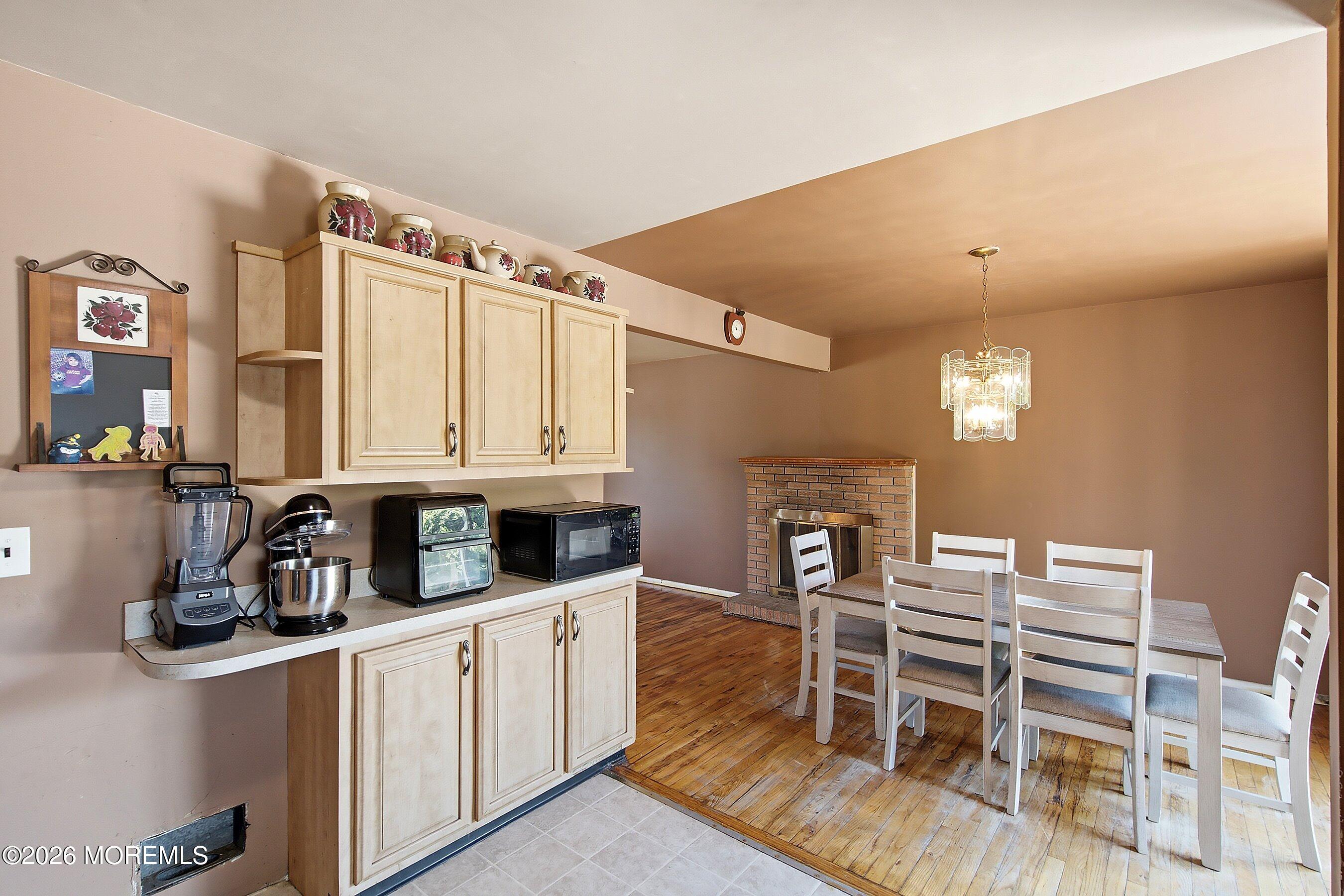 81 Elm Street Beachwood NJ 08722