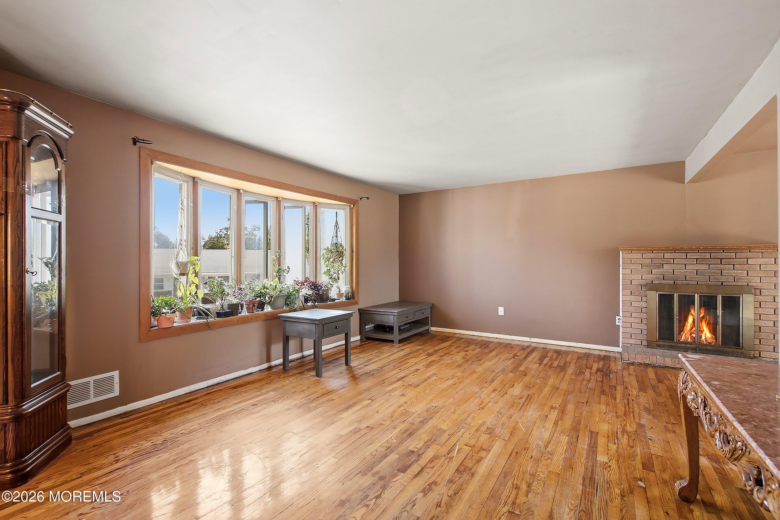 81 Elm Street Beachwood NJ 08722
