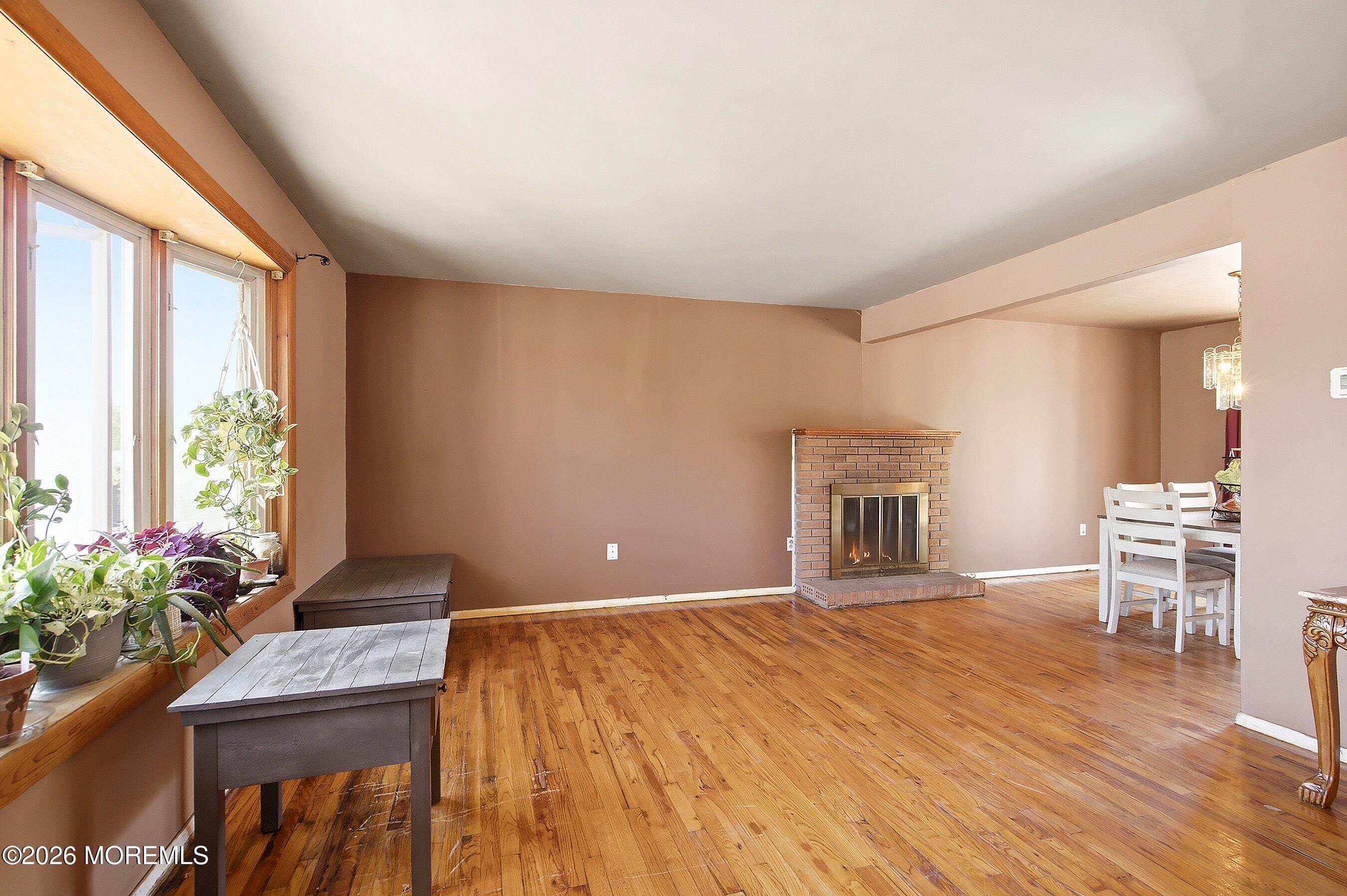 81 Elm Street Beachwood NJ 08722