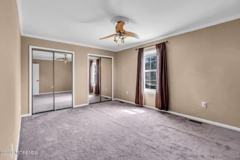 30 Wendy Court Jackson NJ 08527