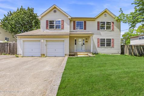 808 Anchor Avenue Beachwood NJ 08722