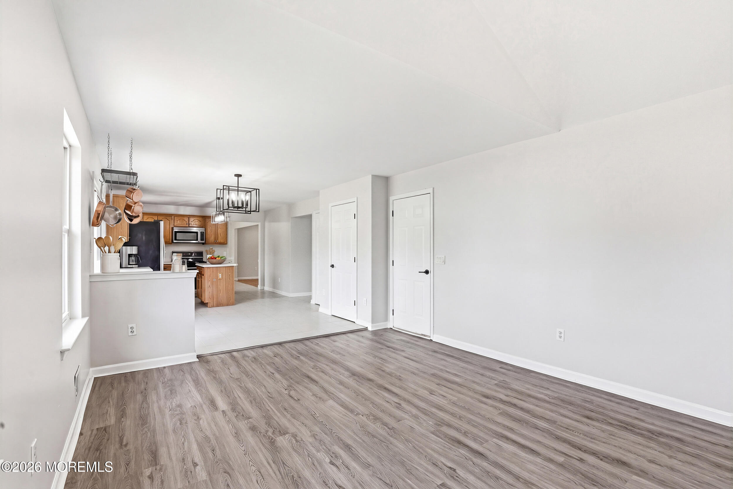 808 Anchor Avenue Beachwood NJ 08722