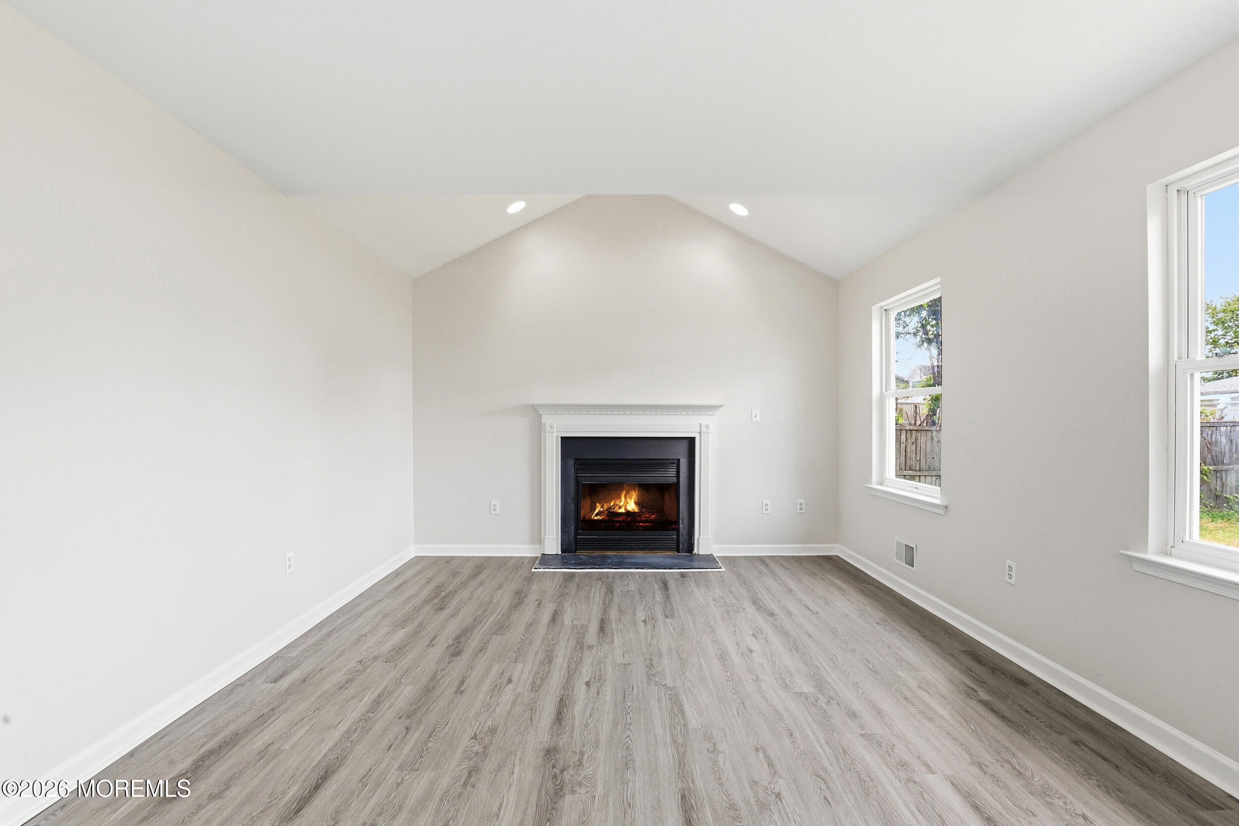 808 Anchor Avenue Beachwood NJ 08722
