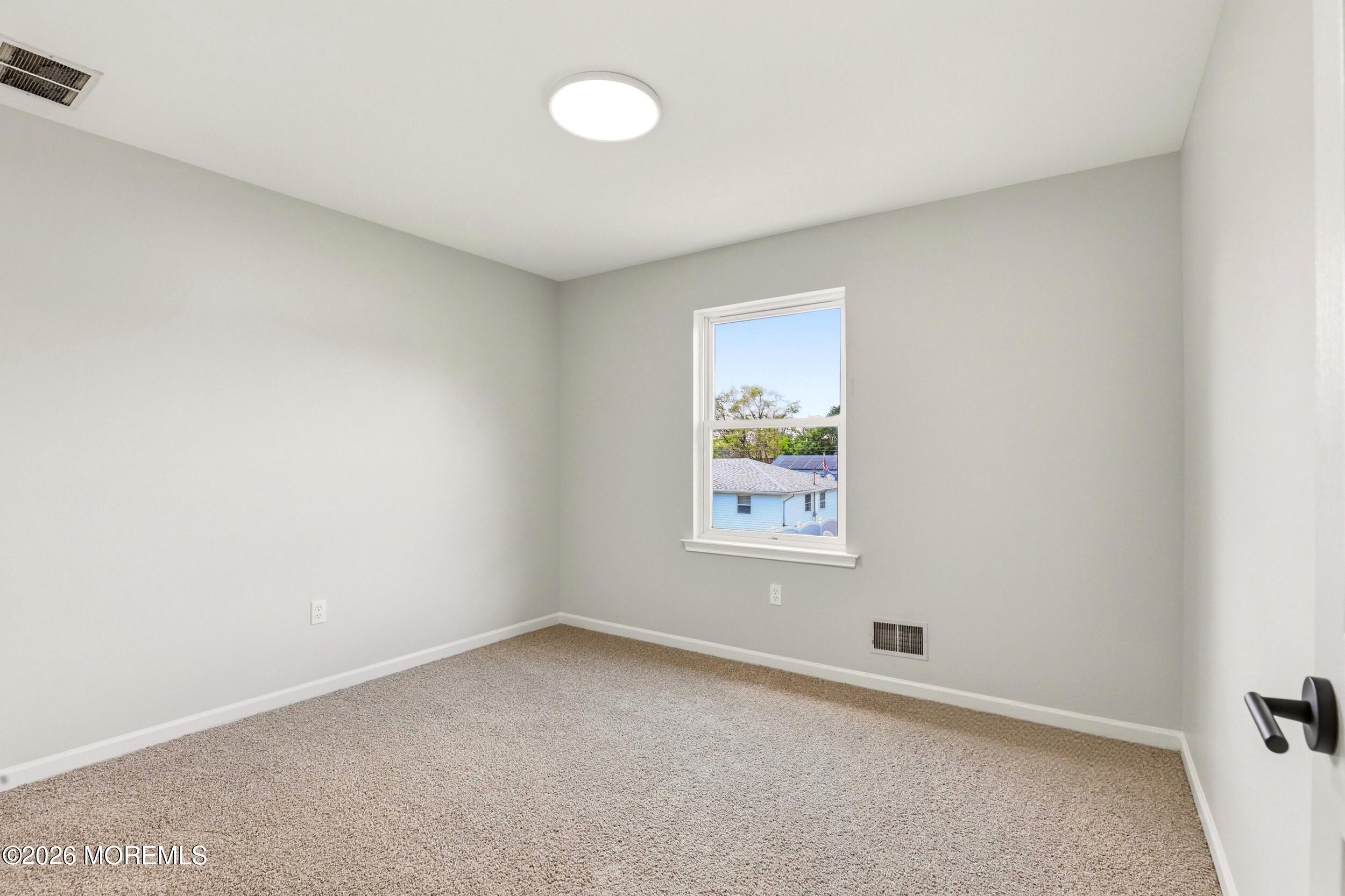 808 Anchor Avenue Beachwood NJ 08722