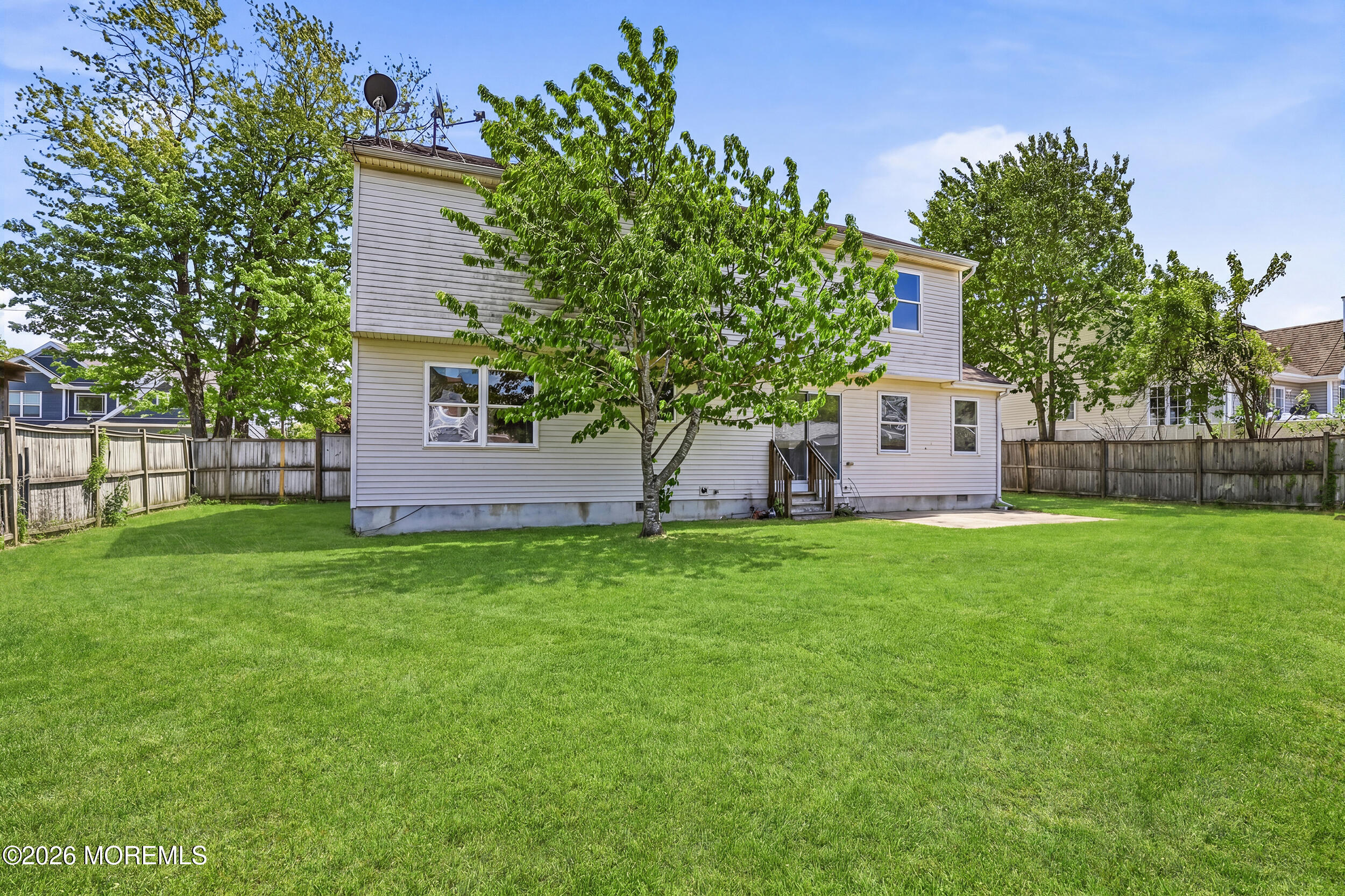 808 Anchor Avenue Beachwood NJ 08722