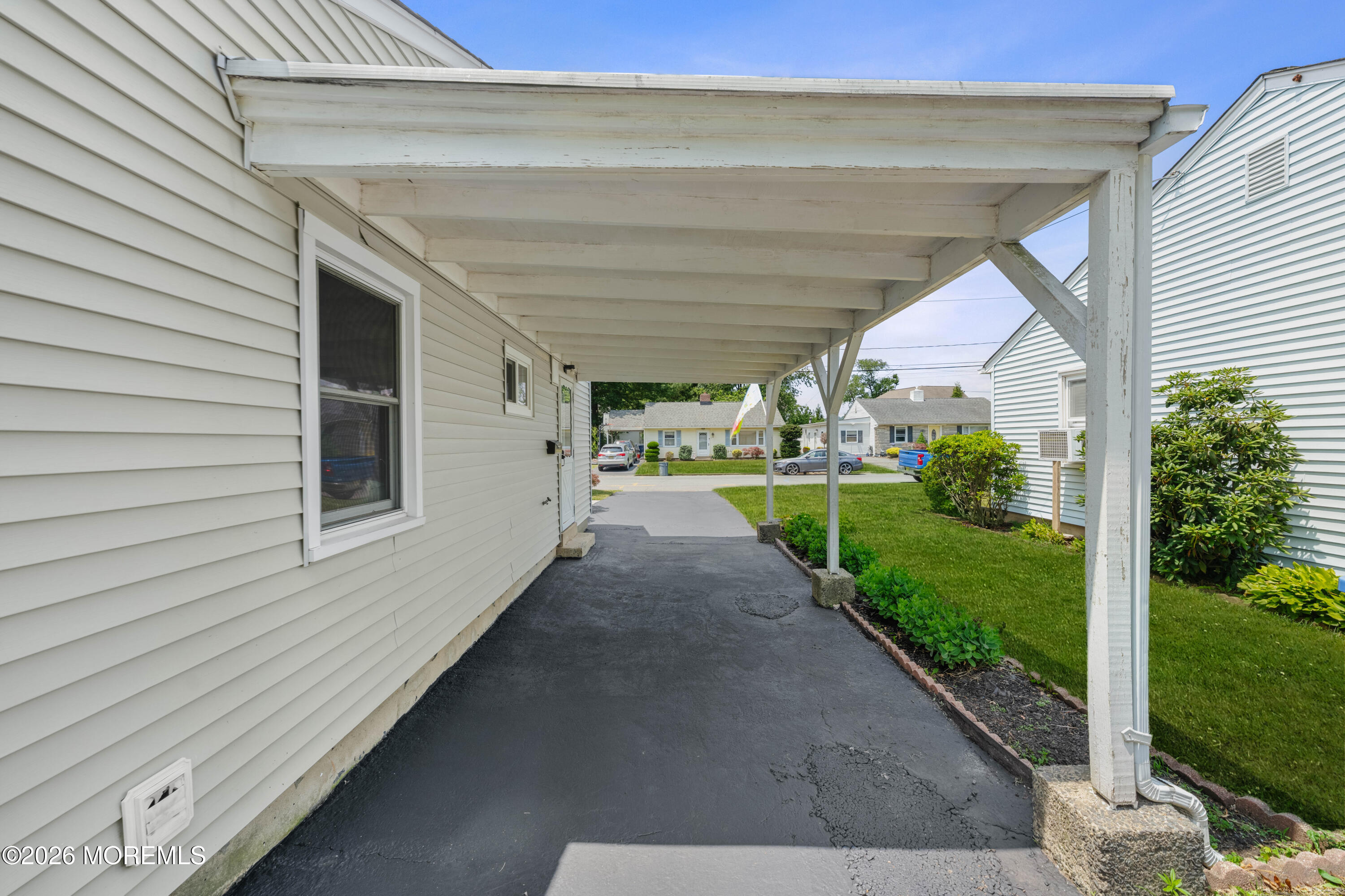 7 Pierrepont Avenue Middlesex NJ 08846