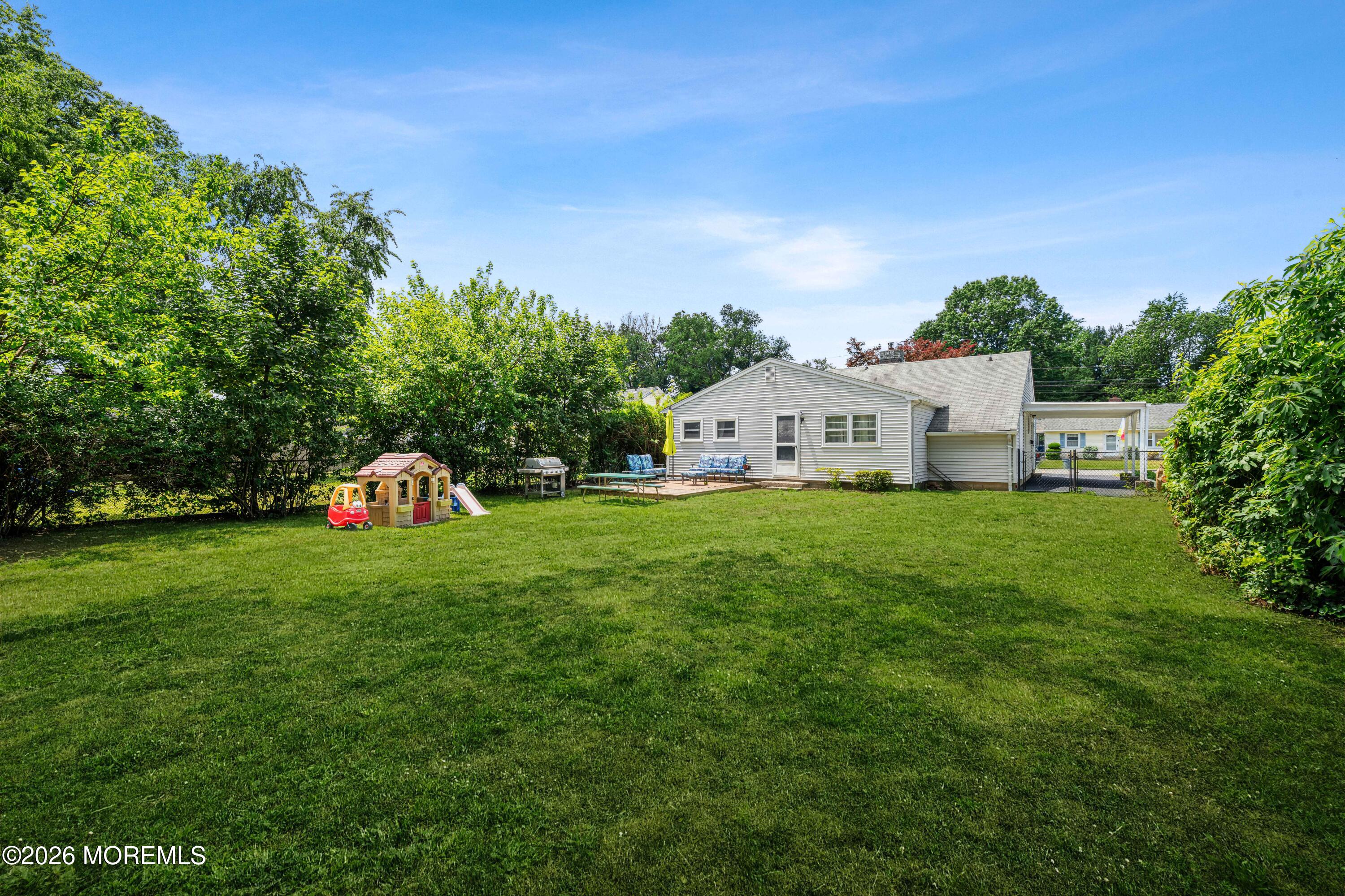 7 Pierrepont Avenue Middlesex NJ 08846