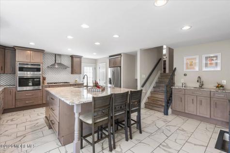 14 London Drive East Brunswick NJ 08816