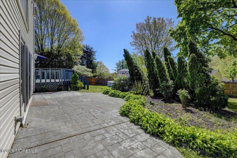 14 London Drive East Brunswick NJ 08816