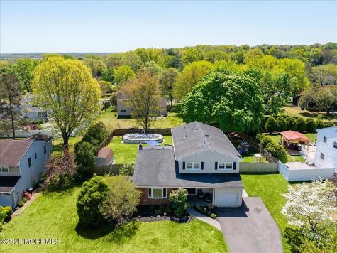 14 London Drive East Brunswick NJ 08816