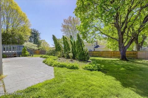 14 London Drive East Brunswick NJ 08816