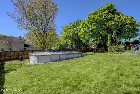 14 London Drive East Brunswick NJ 08816