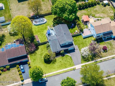 14 London Drive East Brunswick NJ 08816