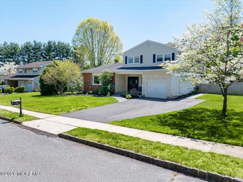 14 London Drive East Brunswick NJ 08816