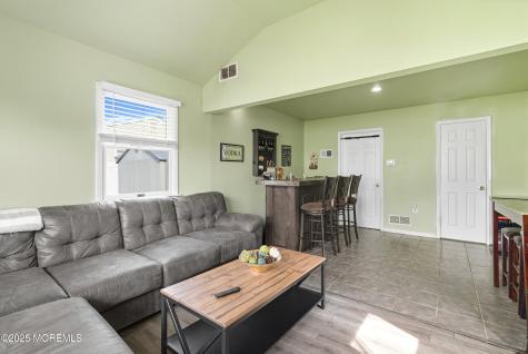 2 Lilac Place Howell NJ 07731