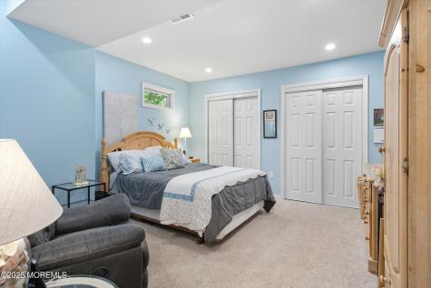 2 Lilac Place Howell NJ 07731