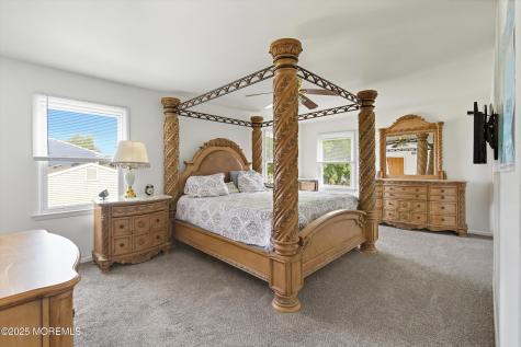 2 Lilac Place Howell NJ 07731