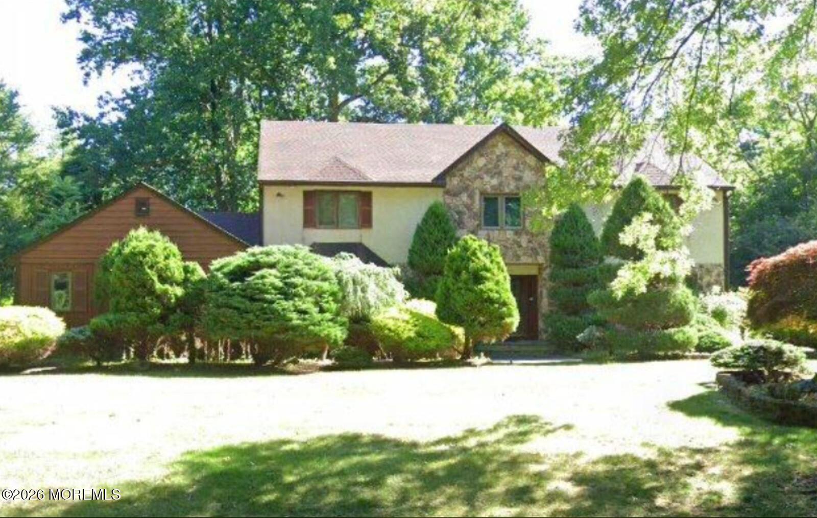 8 Delwood Drive Holmdel NJ 07733