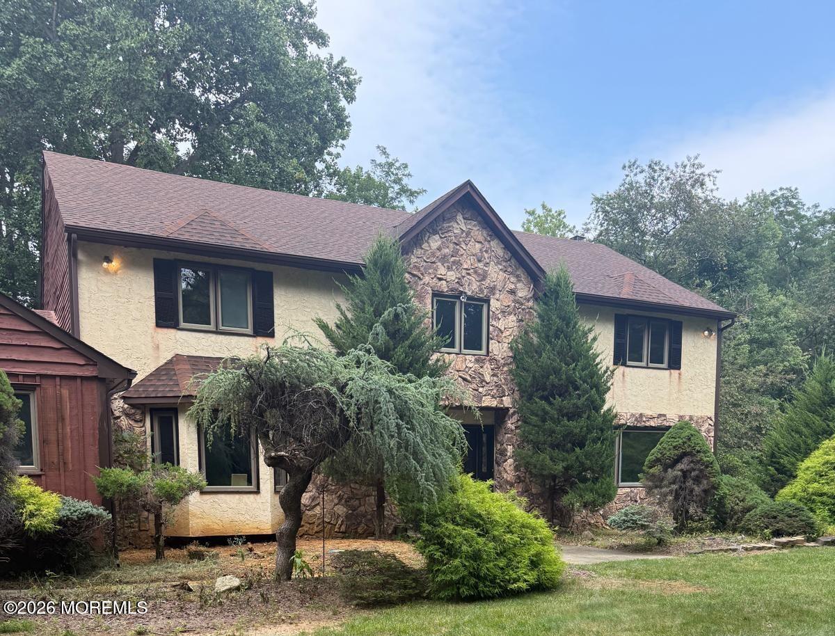 8 Delwood Drive Holmdel NJ 07733