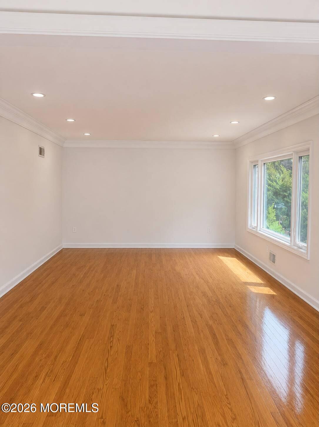 8 Delwood Drive Holmdel NJ 07733