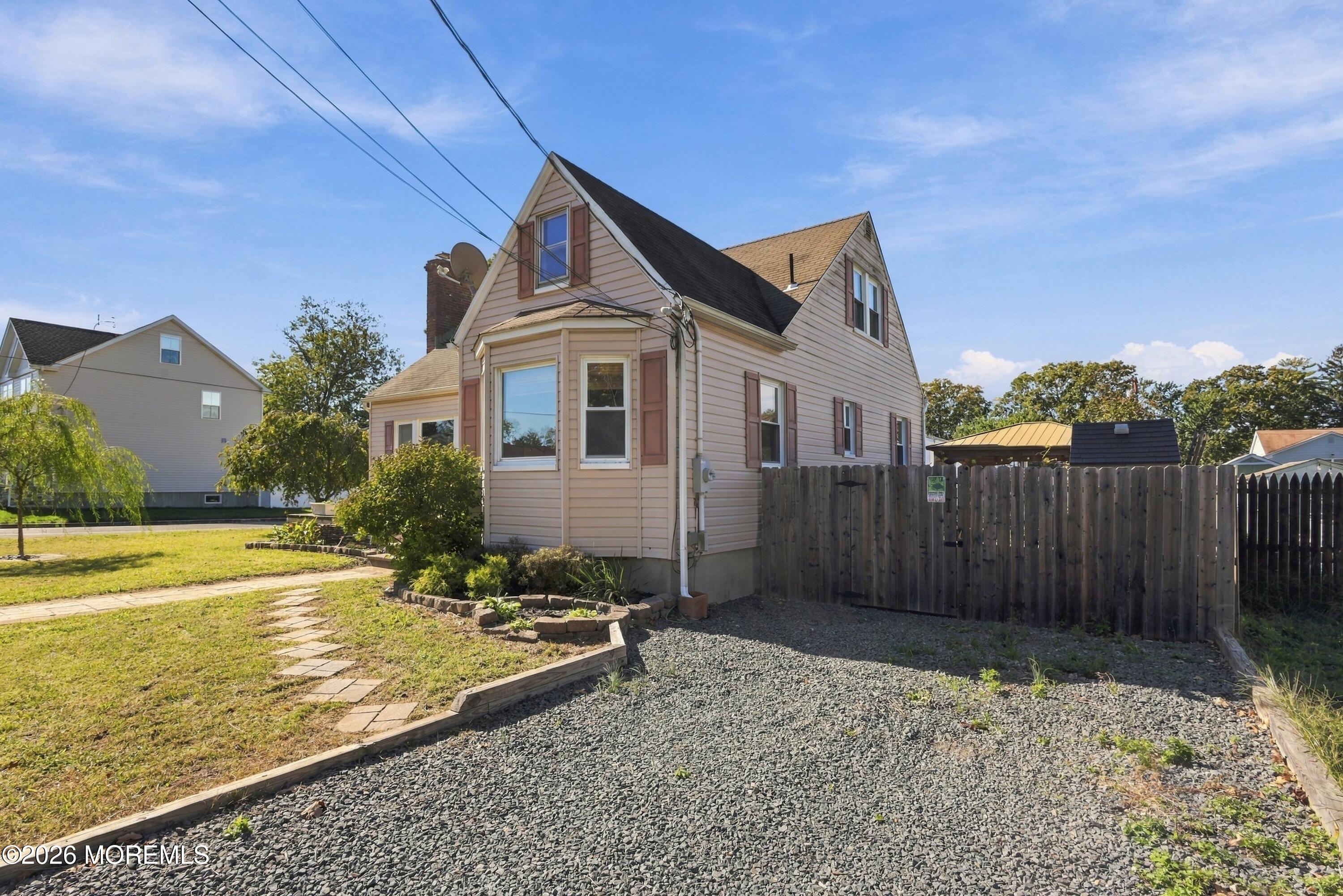 352 Anchor Avenue Beachwood NJ 08722