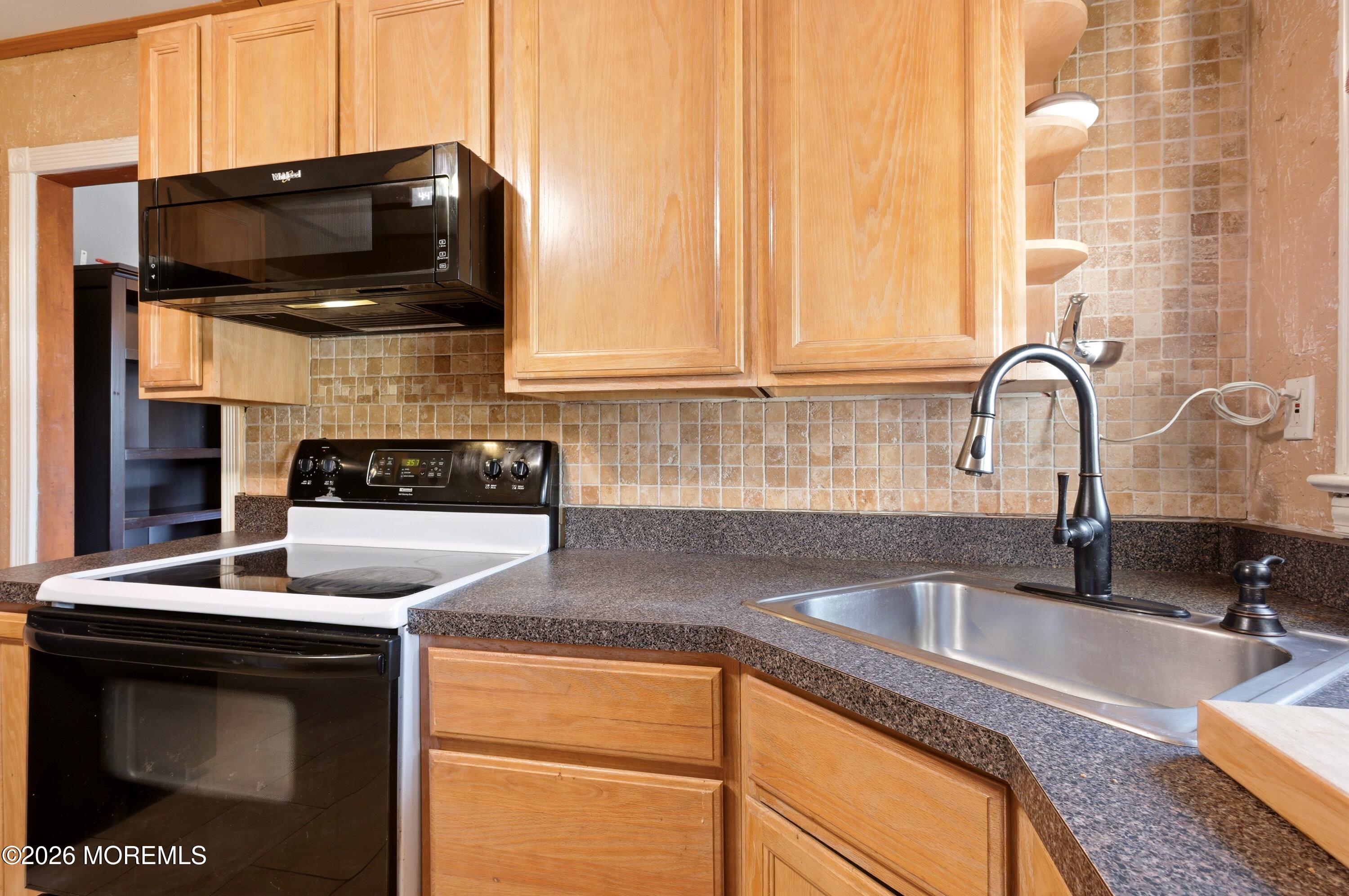 352 Anchor Avenue Beachwood NJ 08722