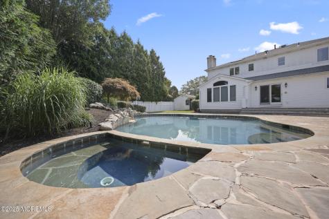 21 Musket Lane Eatontown NJ 07724
