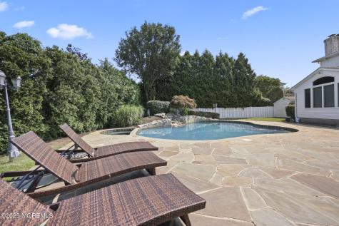 21 Musket Lane Eatontown NJ 07724